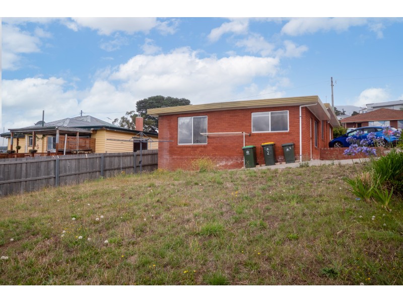 2/69 Kenbrae Avenue, Glenorchy TAS 7010