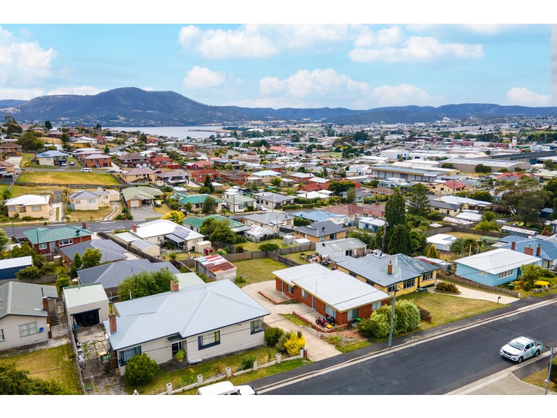 2/69 Kenbrae Avenue, Glenorchy TAS 7010