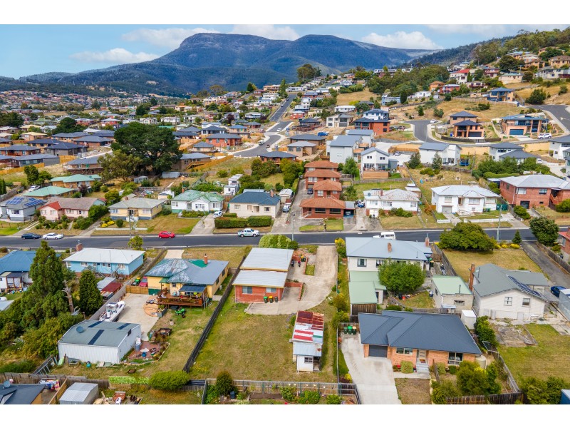 2/69 Kenbrae Avenue, Glenorchy TAS 7010