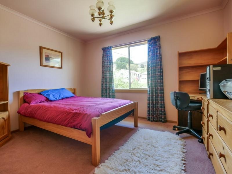 1/53 Kenbrae Avenue, Glenorchy TAS 7010
