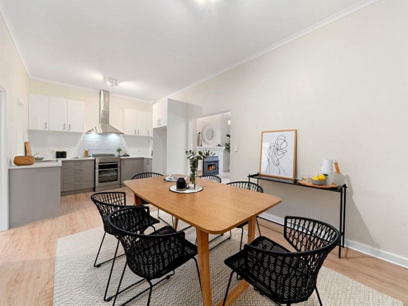 22 Risdon Road, New Town TAS 7008