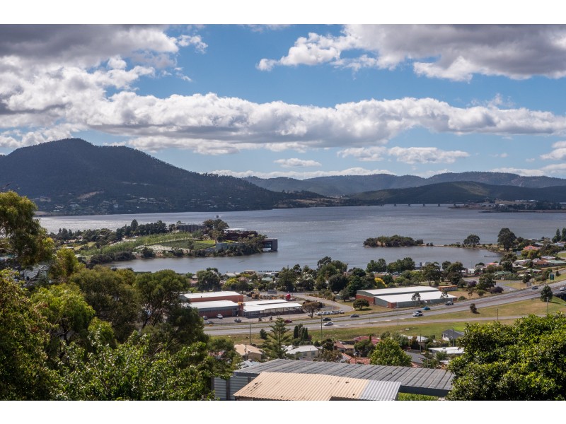 52 Coraki Street, Chigwell TAS 7011