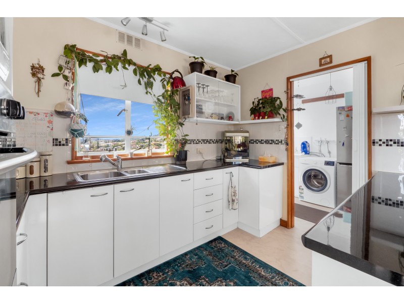52 Coraki Street, Chigwell TAS 7011