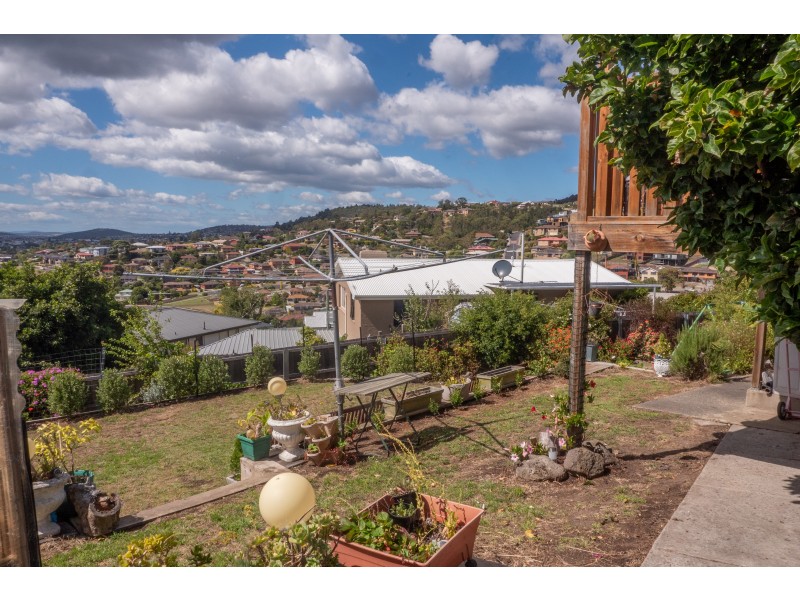 52 Coraki Street, Chigwell TAS 7011