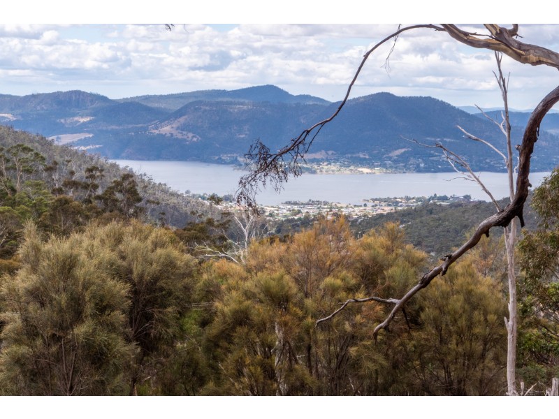 297 Glenlusk Road, Glenlusk TAS 7012