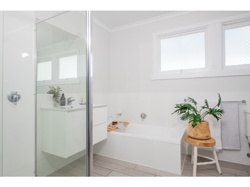 1/15 Malabar Road, Claremont TAS 7011