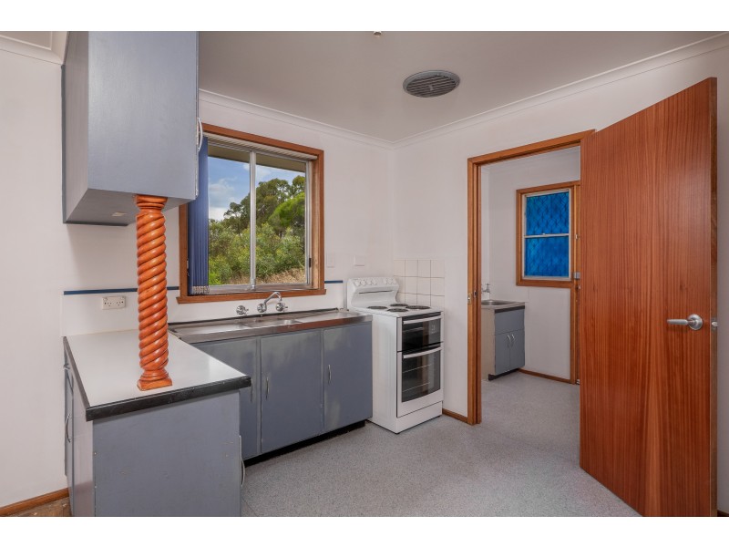 80 Lamprill Circle, Herdsmans Cove TAS 7030