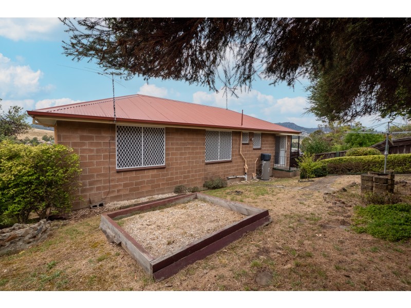 80 Lamprill Circle, Herdsmans Cove TAS 7030