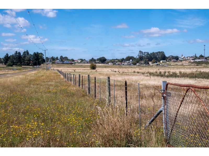 1 Church Street, Oatlands TAS 7120