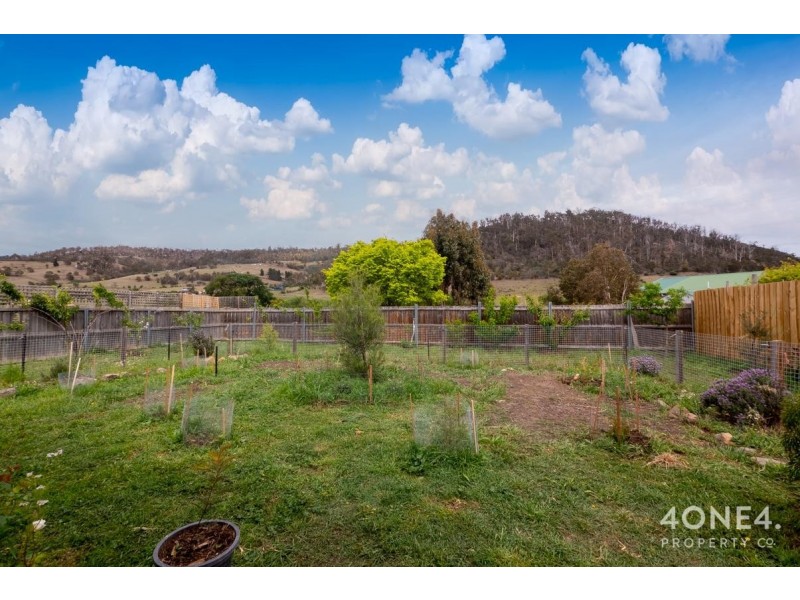 37 Swan Street, Bagdad TAS 7030