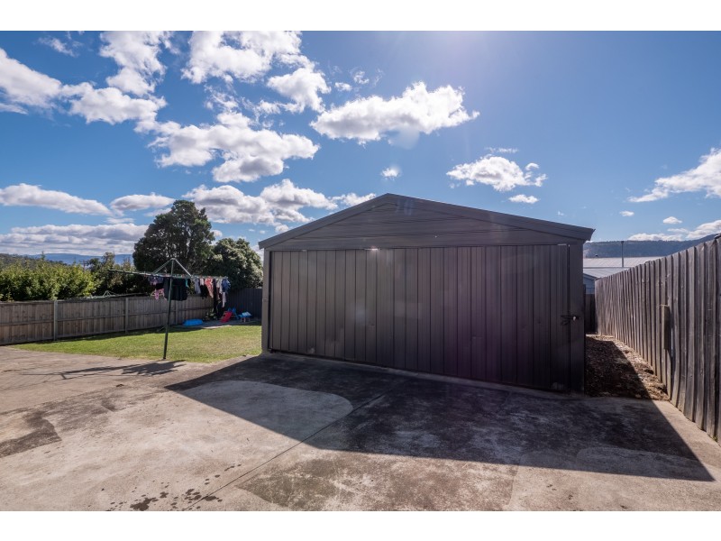 31 Centenary Crescent, Claremont TAS 7011