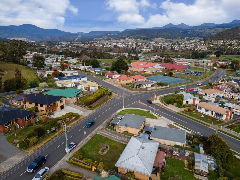 221 Back River Road, New Norfolk TAS 7140