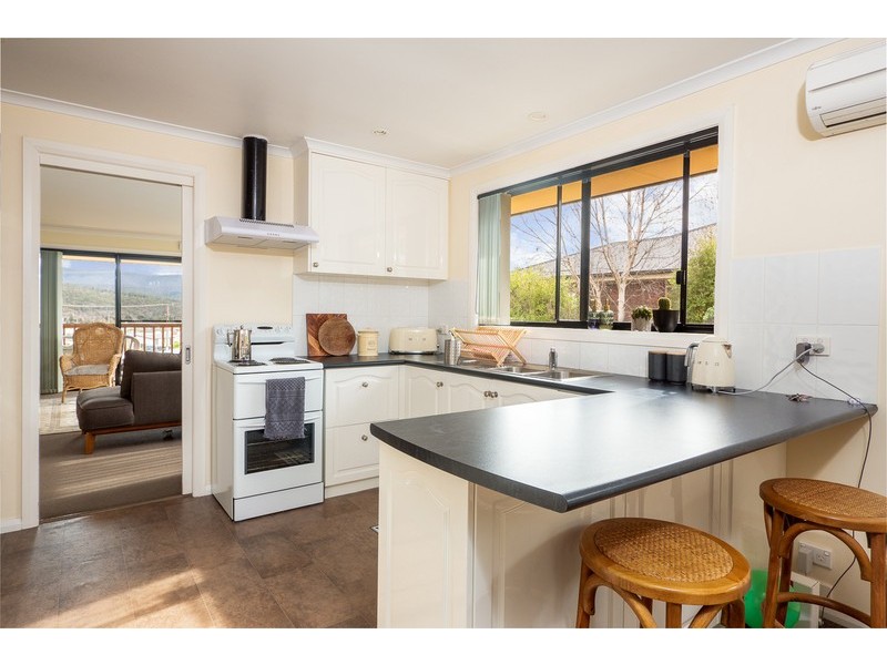 221 Back River Road, New Norfolk TAS 7140