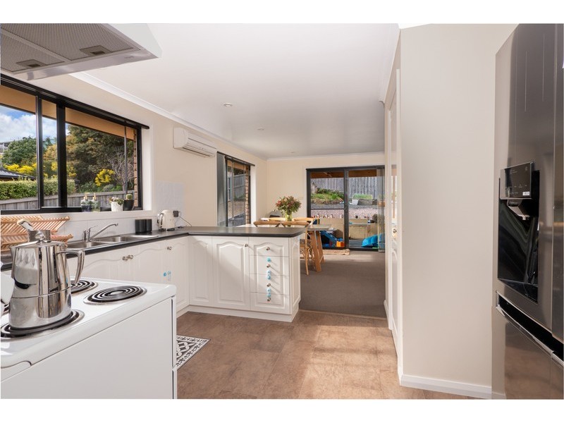 221 Back River Road, New Norfolk TAS 7140