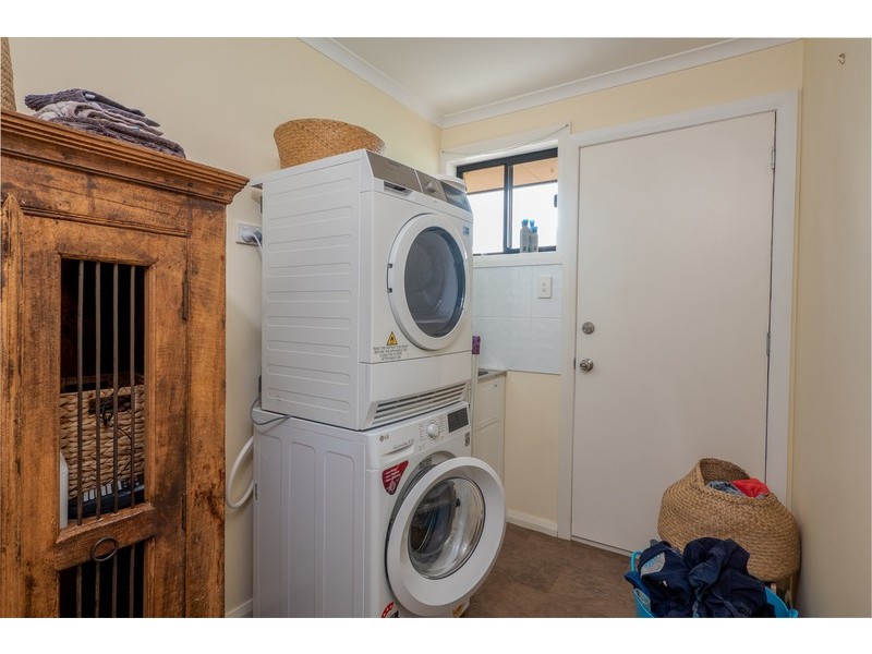 221 Back River Road, New Norfolk TAS 7140