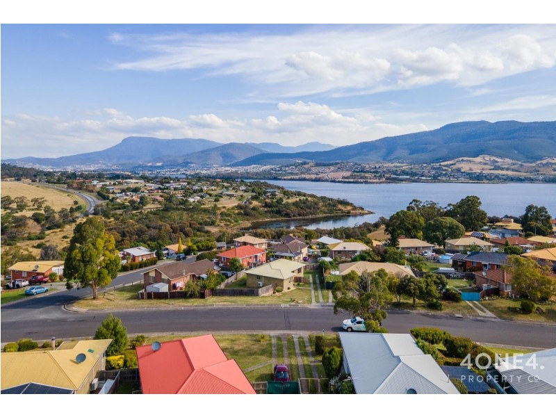 89 Lamprill Circle, Herdsmans Cove TAS 7030