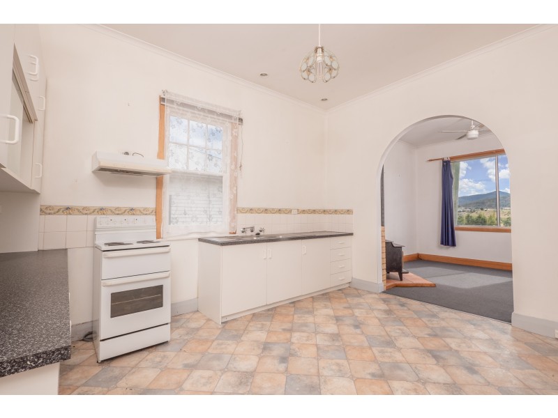 94 Glenora Road, New Norfolk TAS 7140