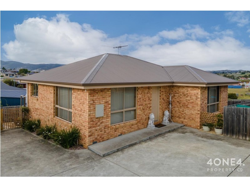 2/27 Melissa Street, Brighton TAS 7030