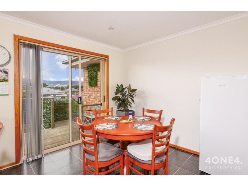 2/27 Melissa Street, Brighton TAS 7030