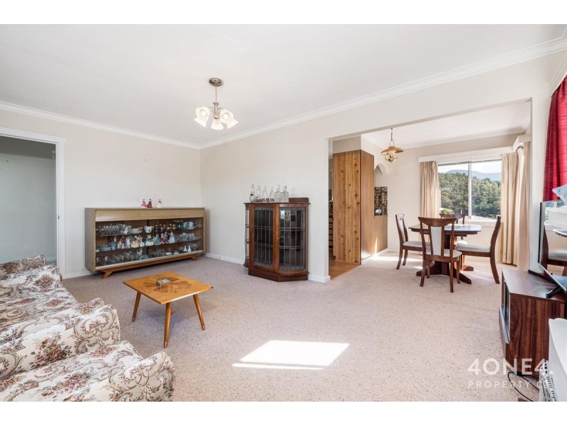 12 Huntley Street, Montrose TAS 7010