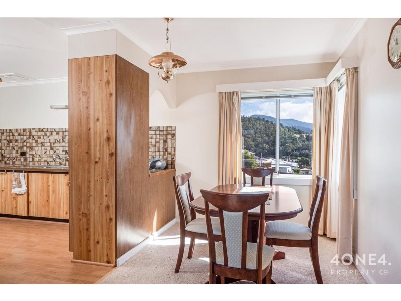 12 Huntley Street, Montrose TAS 7010