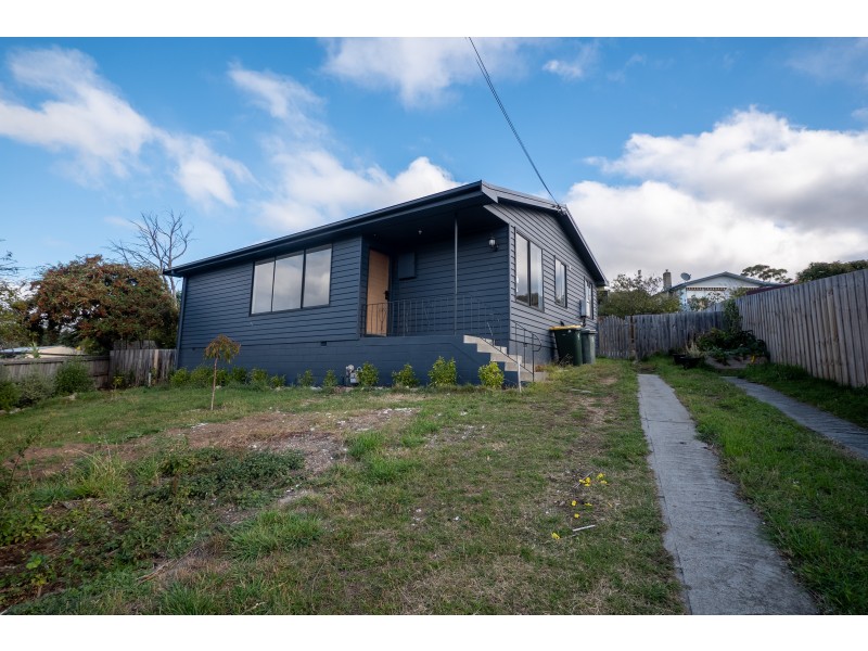 10 Burton Street, Glenorchy TAS 7010