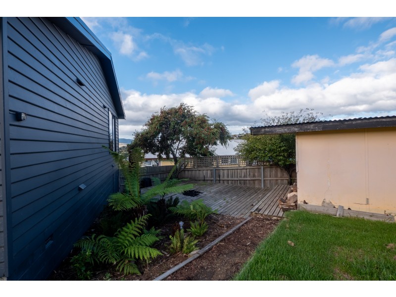 10 Burton Street, Glenorchy TAS 7010