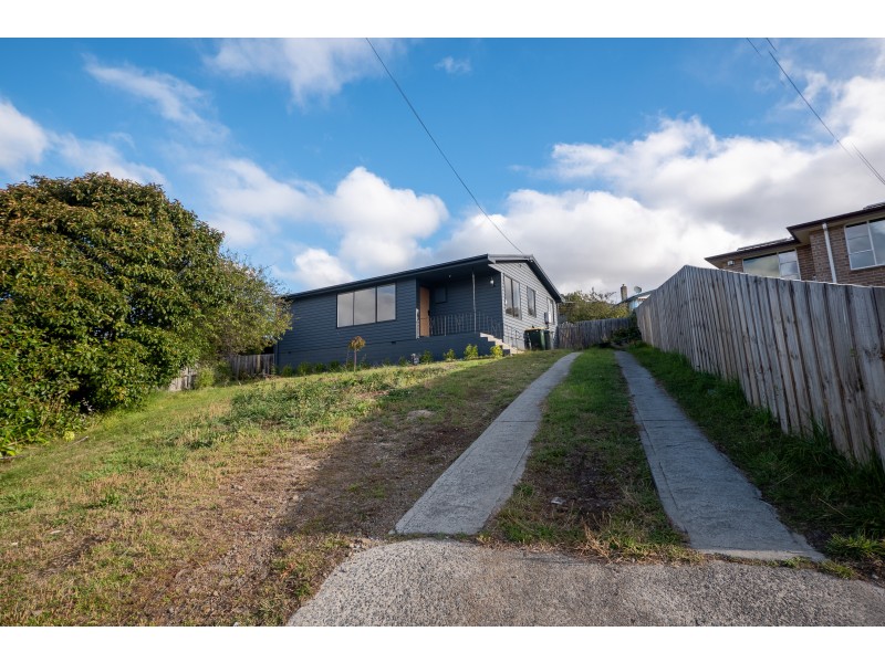 10 Burton Street, Glenorchy TAS 7010