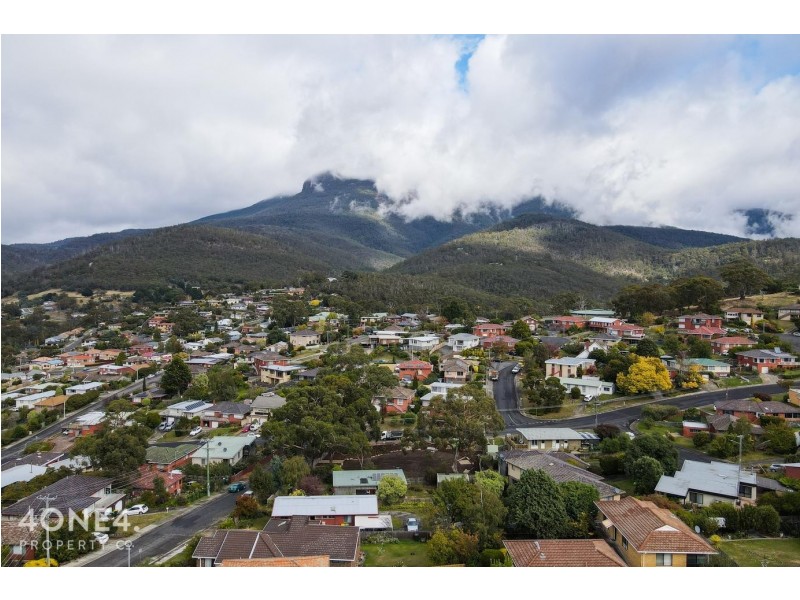 6 Firth Avenue, Lenah Valley TAS 7008