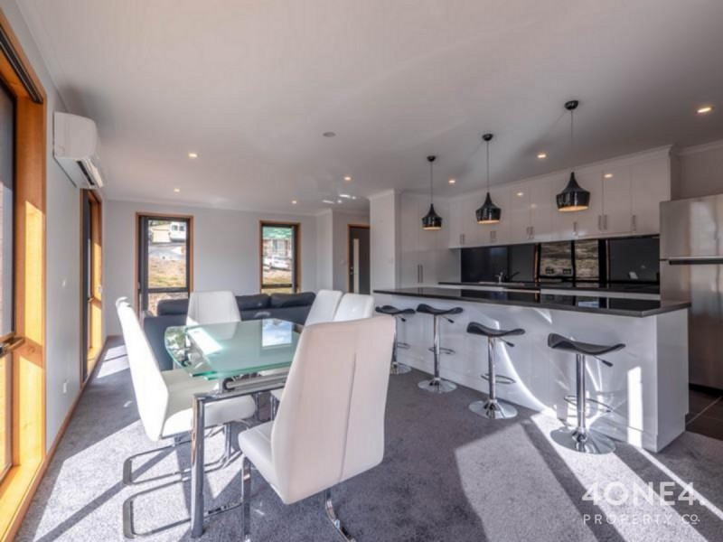 2 Baltonsborough Road, Austins Ferry TAS 7011