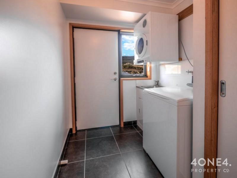 2 Baltonsborough Road, Austins Ferry TAS 7011