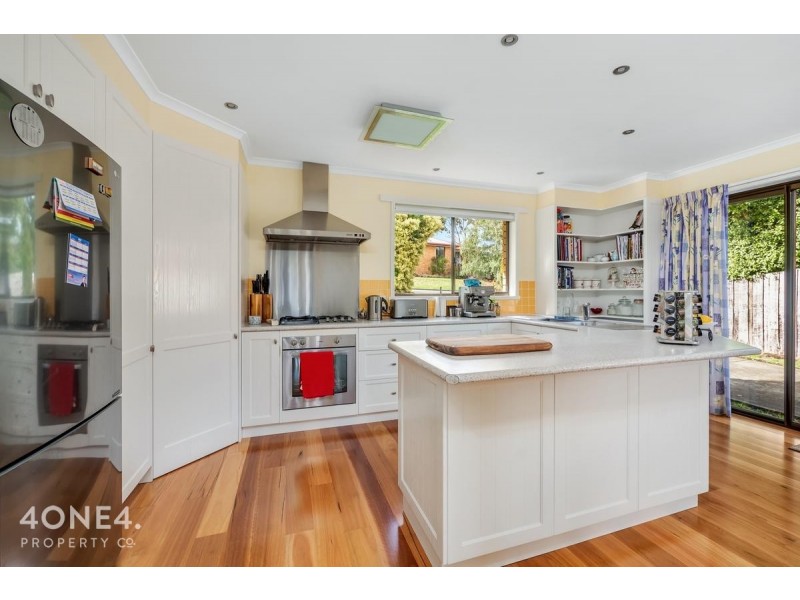25 Nolan Crescent, Kingston TAS 7050