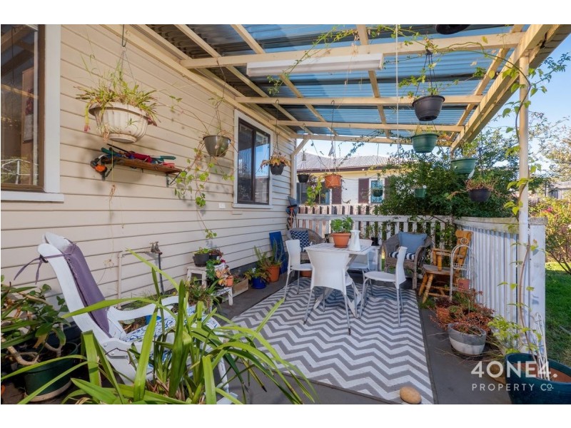 9 Curlew Parade, Claremont TAS 7011