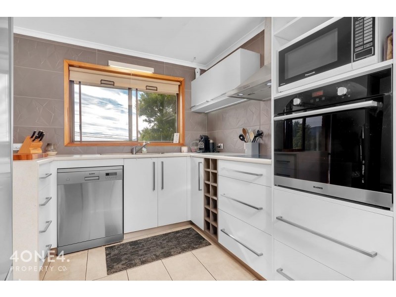 2/2 Daylesford Road, Glenorchy TAS 7010