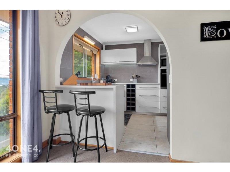2/2 Daylesford Road, Glenorchy TAS 7010