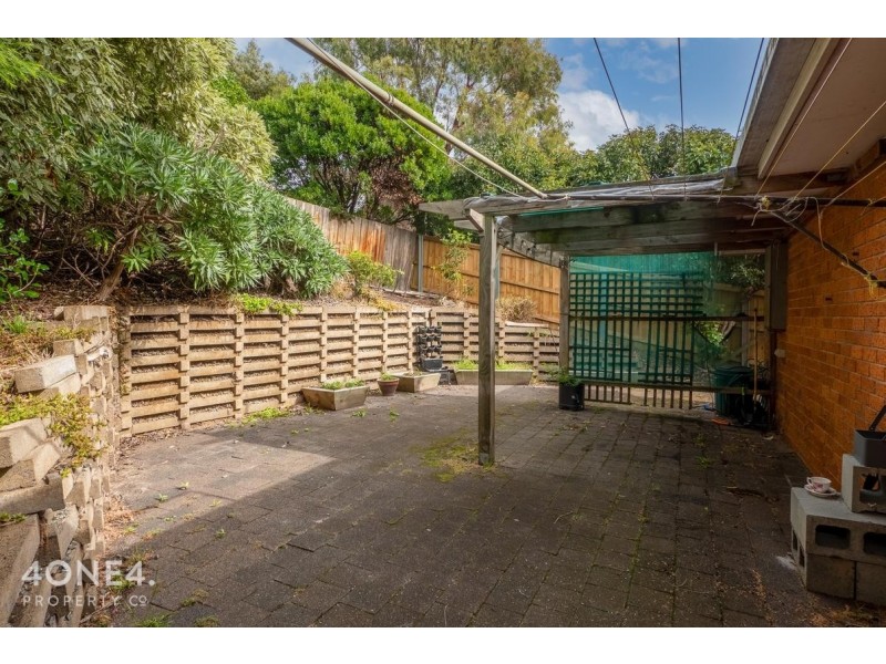 2/2 Daylesford Road, Glenorchy TAS 7010