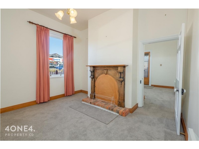 6A Risdon Road, New Town TAS 7008