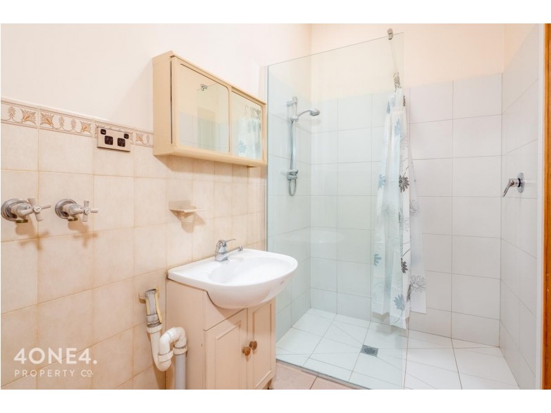 6A Risdon Road, New Town TAS 7008