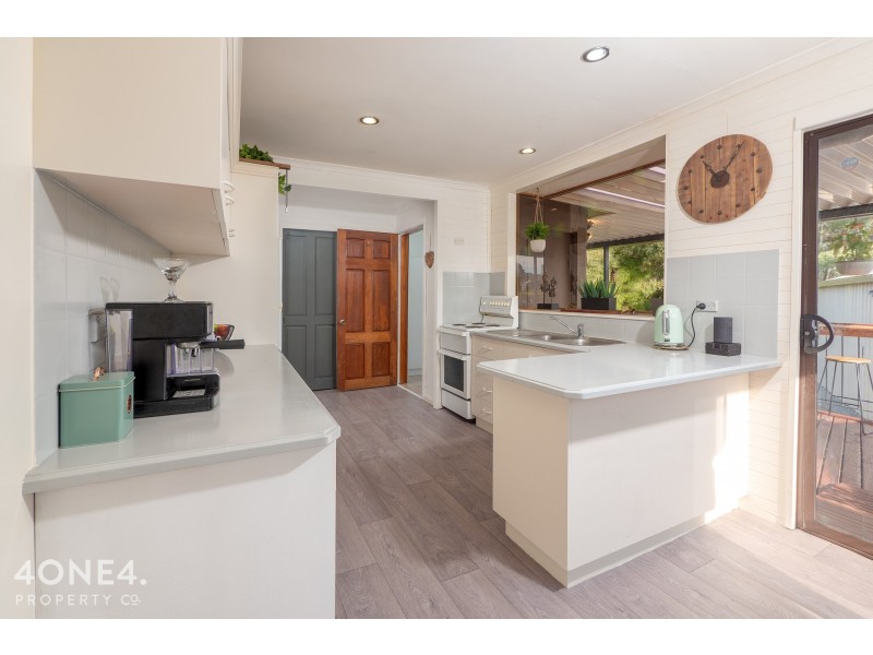 16 Rosbar Street, Claremont TAS 7011