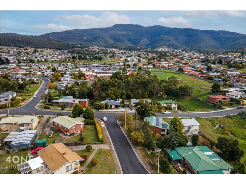 16 Rosbar Street, Claremont TAS 7011