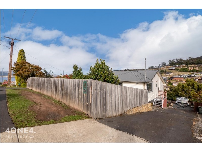 11 Tootonga Street, Chigwell TAS 7011