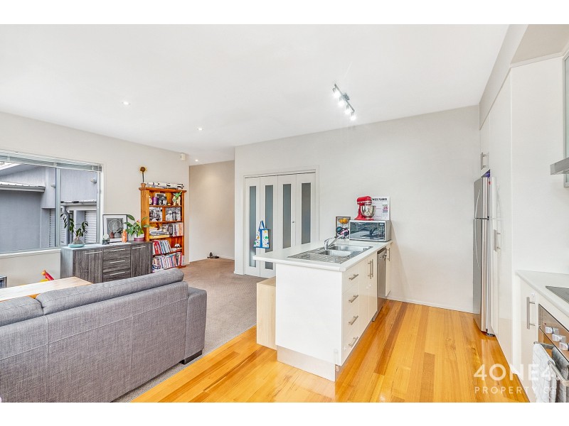 2/2A Bosco Drive, Glenorchy TAS 7010