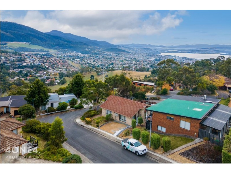 21B Bentley Street, Lenah Valley TAS 7008