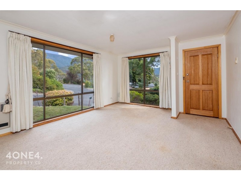 21B Bentley Street, Lenah Valley TAS 7008