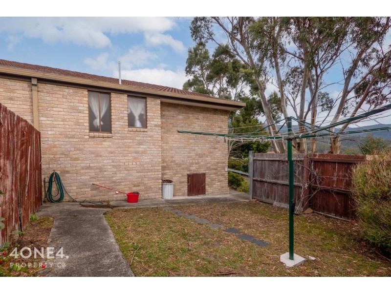 21B Bentley Street, Lenah Valley TAS 7008