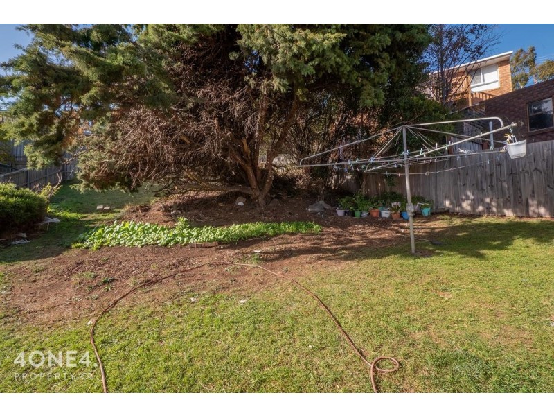 27 Winbourne Road, West Moonah TAS 7009