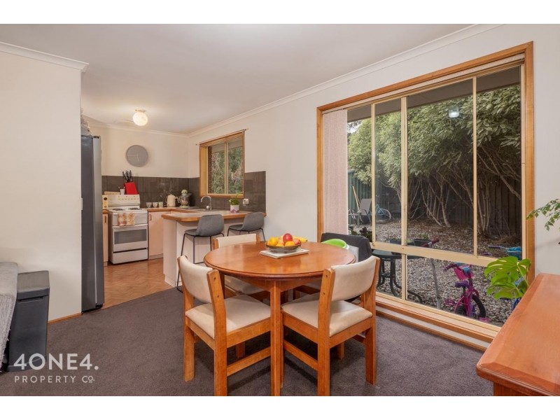 2/27 Godfrey Road, Claremont TAS 7011