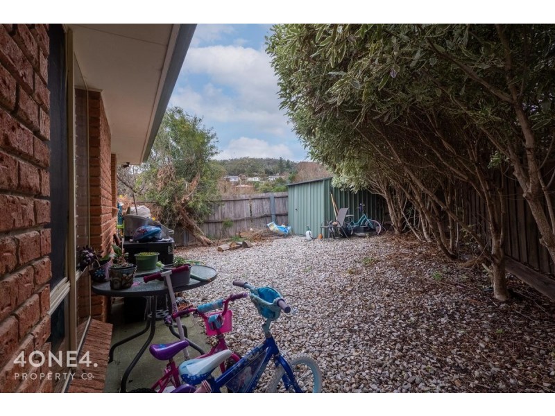 2/27 Godfrey Road, Claremont TAS 7011