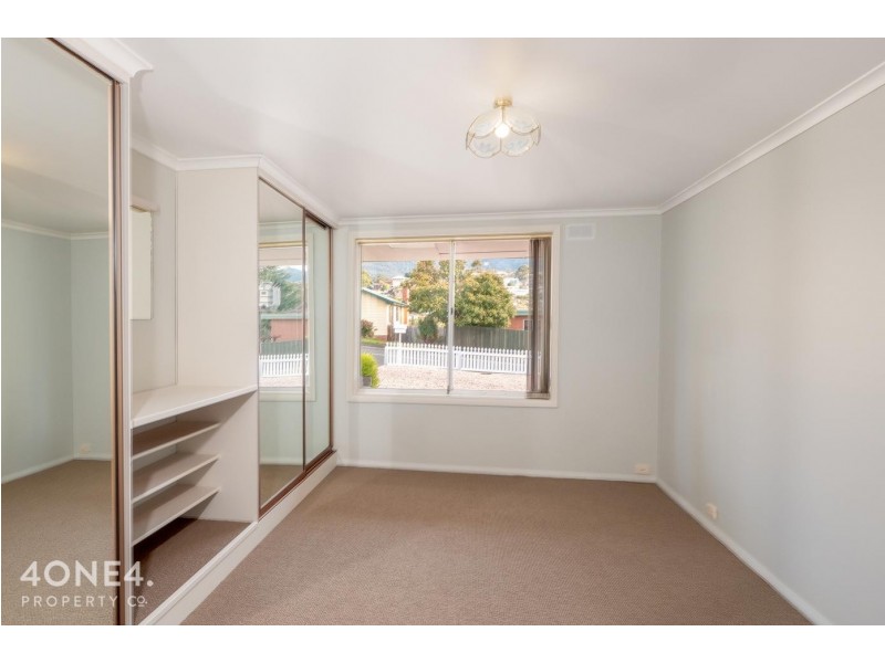 9 Cheviot Road, West Moonah TAS 7009