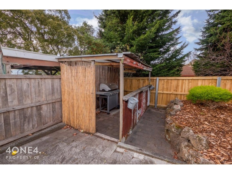 9 Cheviot Road, West Moonah TAS 7009